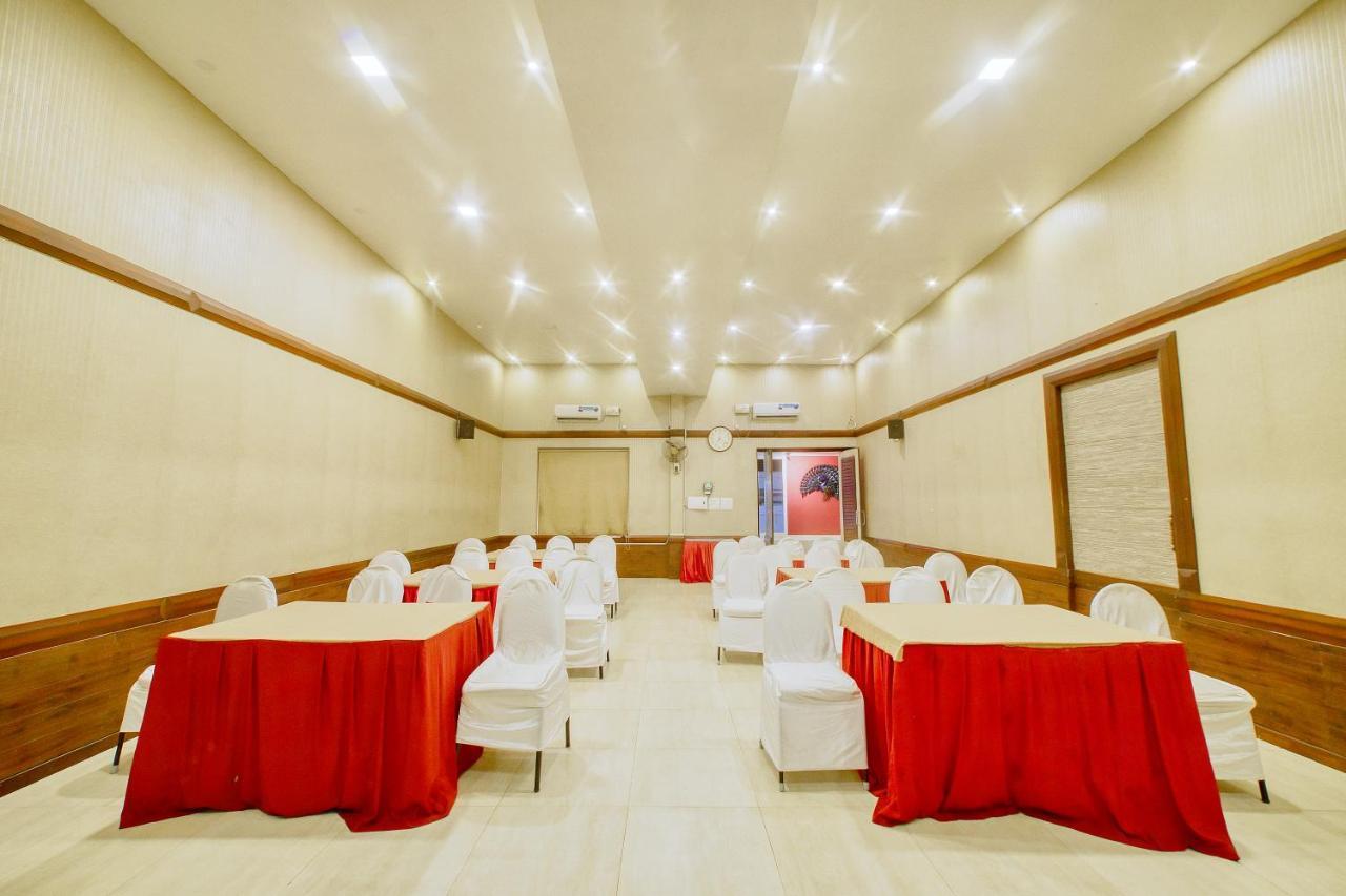 温莎城堡酒店 塞勒姆 外观 照片